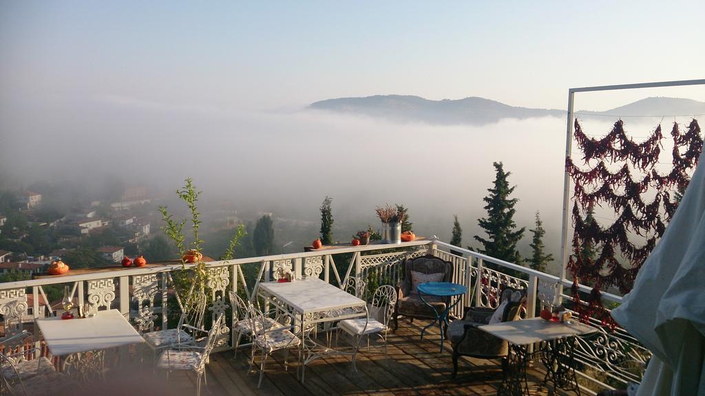Nisanyan Hotel Сельчук Экстерьер фото